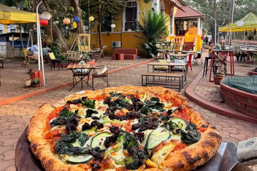 Roadhouse Pizzeria Family Restaurant and Bar