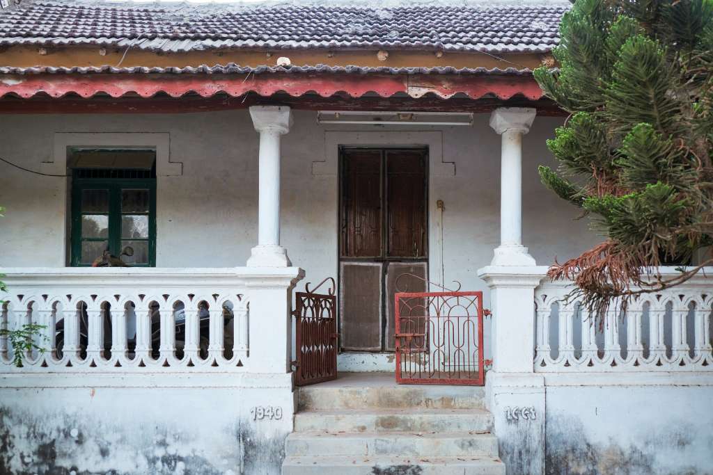 Exploring the historic district of Firangiwada with Make It Happen