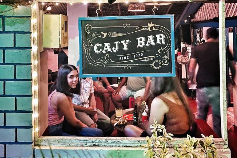 Cajy Bar