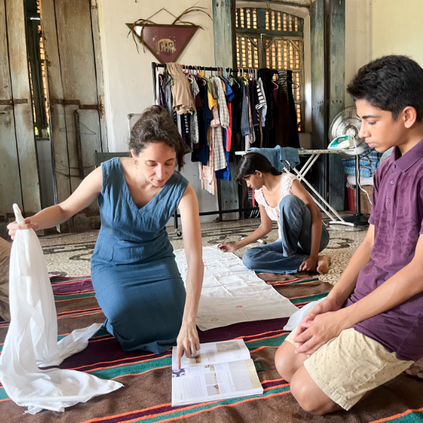 tie-and-die-mobile-2