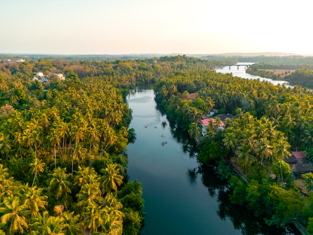 top-viewof-kayaking-in-goa