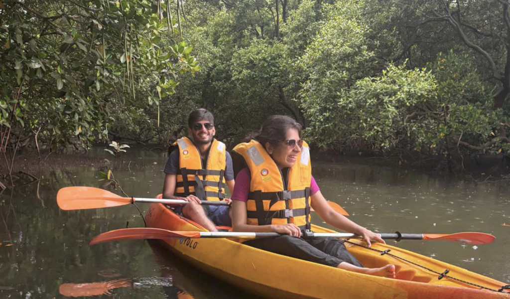 mangrove-kayaking-in-goa-G2-4