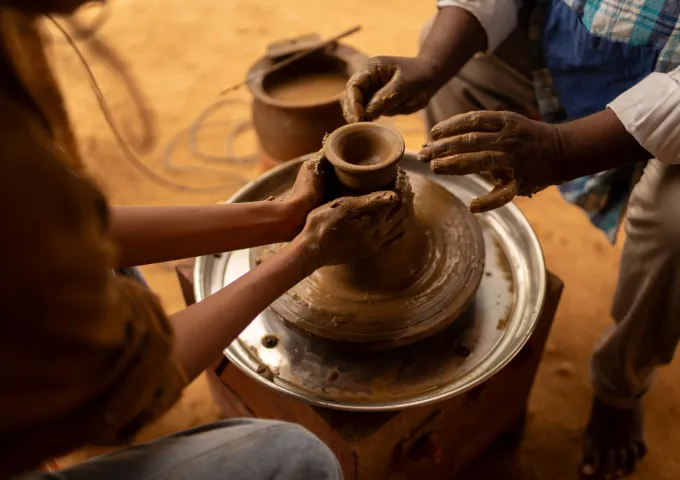 Traditional-Pottery-at-POTR-mobile-Slide-3