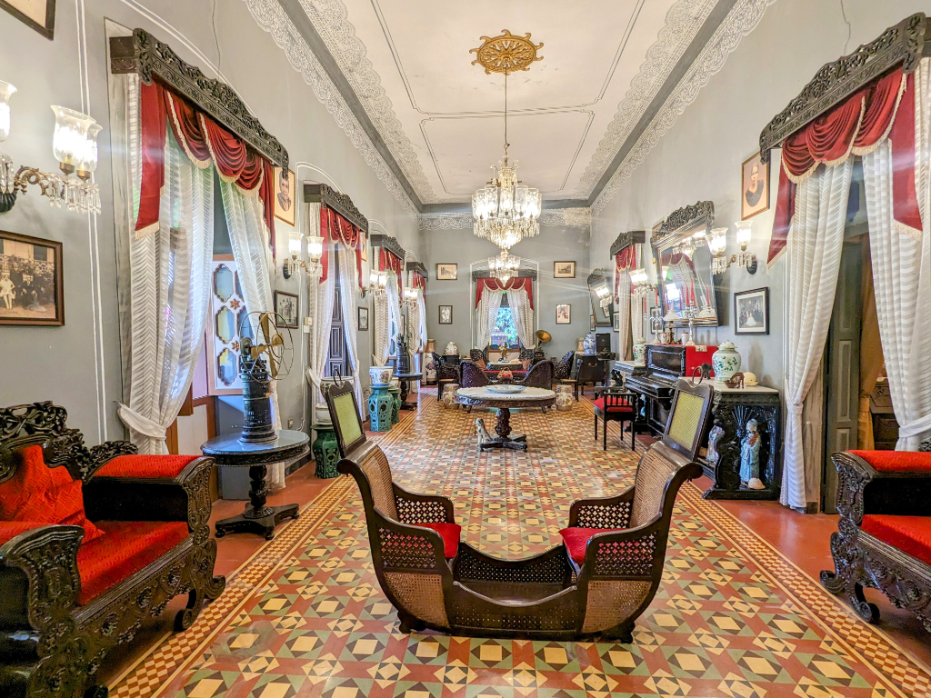 The-Heritage-House-Tour-with-Tile-Painting-Activity-gallery-4